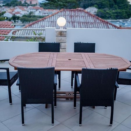 Apartments And Rooms Bolero Rab Town Exterior foto